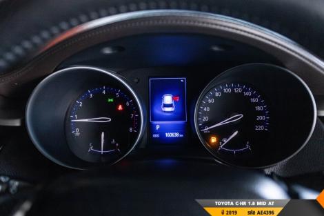 TOYOTA C-HR AT ปี 2019#1