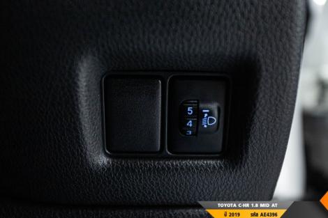 TOYOTA C-HR AT ปี 2019#4