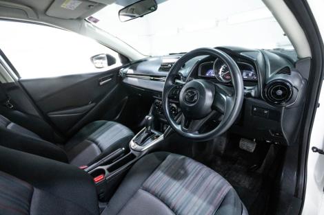 MAZDA2 1.3 SKYACTIV AT ปี 2016#2