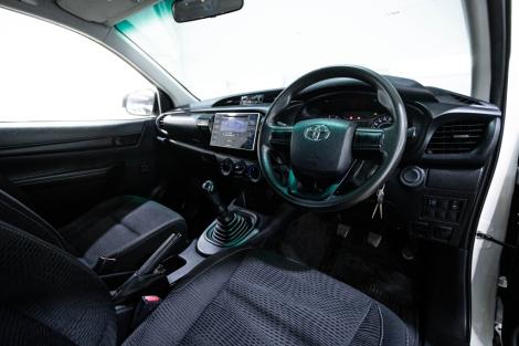 TOYOTA HILUX REVO MT ปี 2016#1