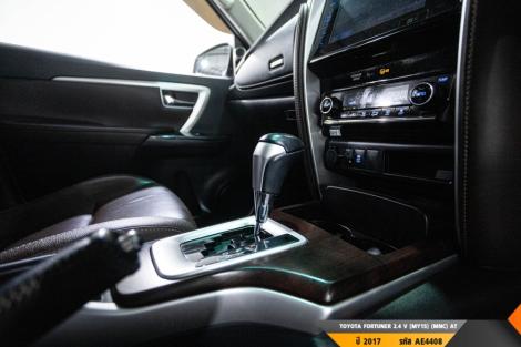 TOYOTA FORTUNER AT ปี 2017#5