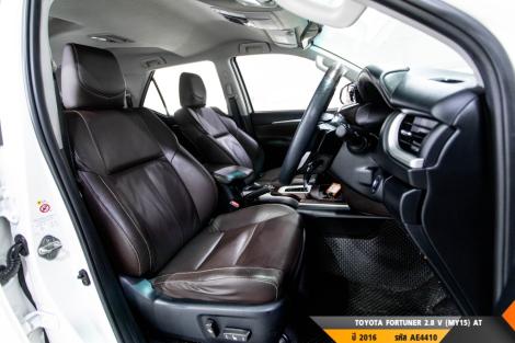TOYOTA FORTUNER AT ปี 2016#8