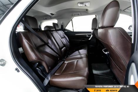 TOYOTA FORTUNER AT ปี 2016#9