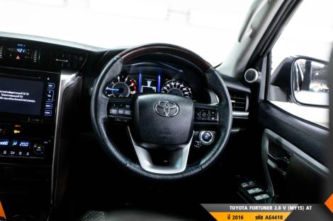 TOYOTA FORTUNER AT ปี 2016#13