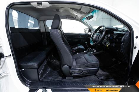 TOYOTA HILUX REVO MT ปี 2016#10
