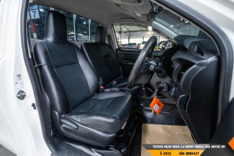 TOYOTA HILUX REVO MT ปี 2022#5