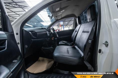 TOYOTA HILUX REVO MT ปี 2022#6