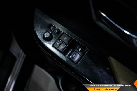 TOYOTA HILUX REVO MT ปี 2015#6