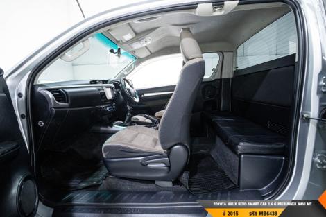 TOYOTA HILUX REVO MT ปี 2015#11