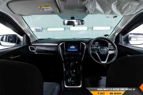 ISUZU MU-X AT ปี 2023#6
