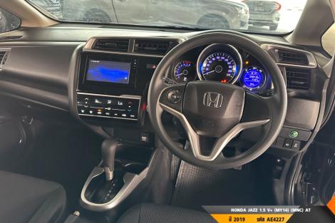 HONDA JAZZ AT ปี 2019#1