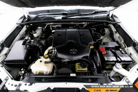 TOYOTA HILUX REVO MT ปี 2016#8