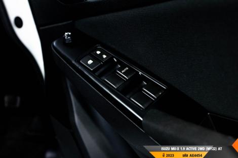 ISUZU MU-X AT ปี 2023#4