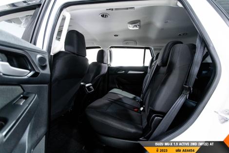 ISUZU MU-X AT ปี 2023#13