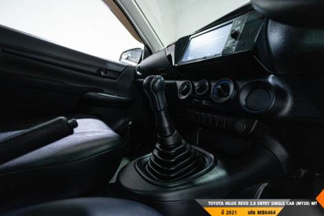 TOYOTA HILUX REVO MT ปี 2021#3