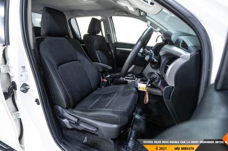 TOYOTA HILUX REVO AT ปี 2021#6