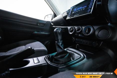 TOYOTA HILUX REVO MT ปี 2017#3