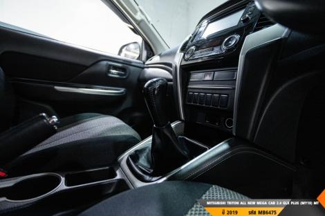 MITSUBISHI TRITON ALL NEW MT ปี 2019#4