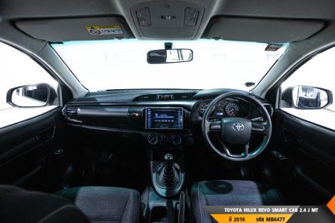 TOYOTA HILUX REVO MT ปี 2400#8