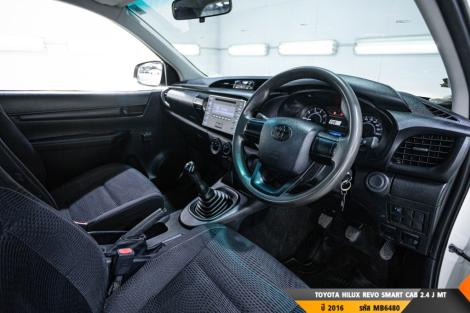 TOYOTA HILUX REVO  MT ปี 2016#1