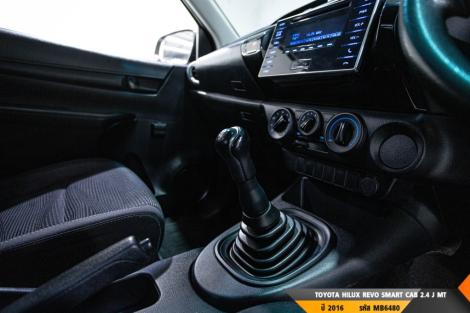 TOYOTA HILUX REVO  MT ปี 2016#3