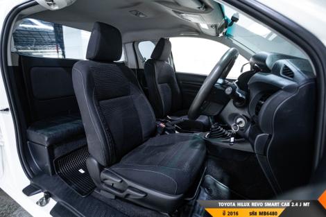 TOYOTA HILUX REVO  MT ปี 2016#5