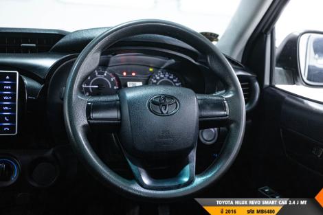 TOYOTA HILUX REVO  MT ปี 2016#8