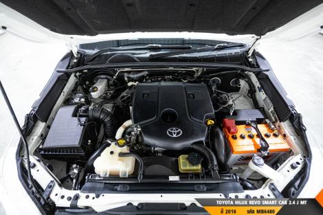 TOYOTA HILUX REVO  MT ปี 2016#12