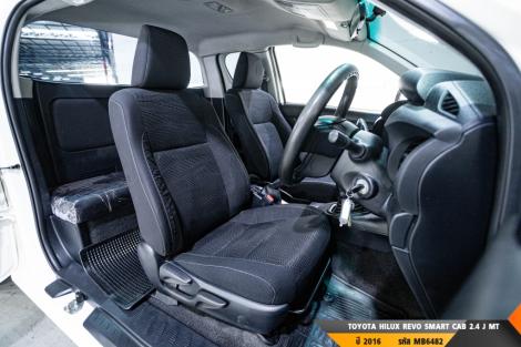 TOYOTA HILUX REVO MT ปี 2016#7