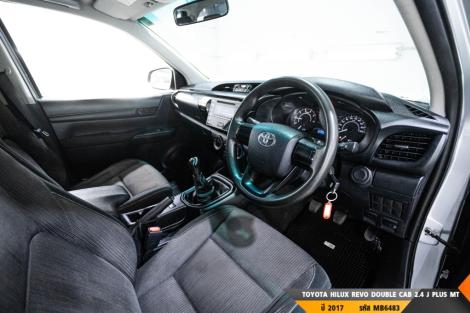 TOYOTA HILUX REVO MT ปี 2017#1