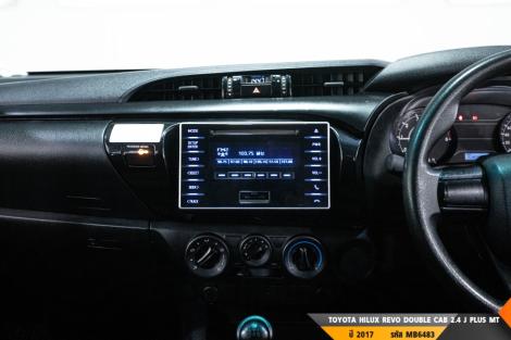 TOYOTA HILUX REVO MT ปี 2017#8