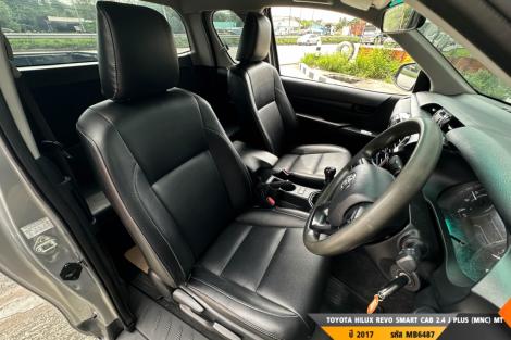 TOYOTA HILUX REVO MT ปี 2017#3