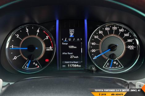 TOYOTA FORTUNER  AT ปี 2018#5