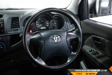 TOYOTA HILUX VIGO CHAMP MT ปี 2014#9