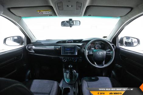TOYOTA HILUX REVO  MT ปี 2016#8