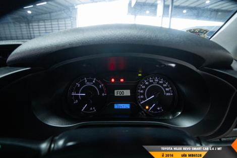 TOYOTA HILUX REVO MT ปี 2400#2