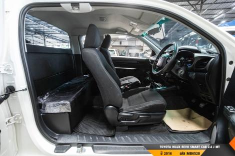 TOYOTA HILUX REVO MT ปี 2400#7