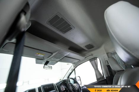 TOYOTA COMMUTER  MT ปี 2020#9