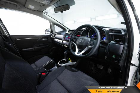 HONDA JAZZ AT ปี 2015#1