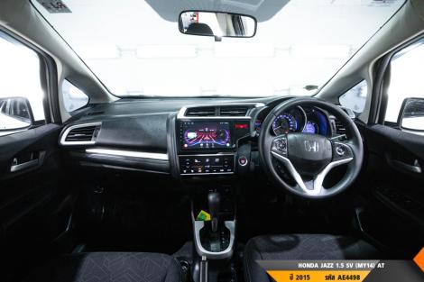 HONDA JAZZ AT ปี 2015#8