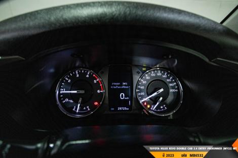 TOYOTA HILUX REVO MT ปี 2023#1