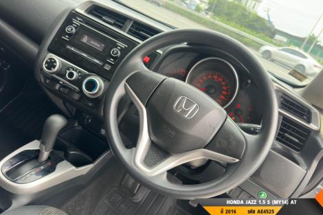 HONDA JAZZ  AT ปี 2016#1