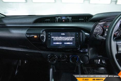 TOYOTA HILUX REVO  MT ปี 2023#4