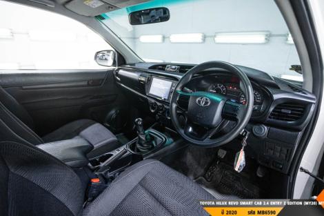 TOYOTA HILUX REVO SMART CAB MT ปี 2020#1