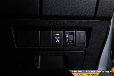 ISUZU MU-X AT ปี 2022#4