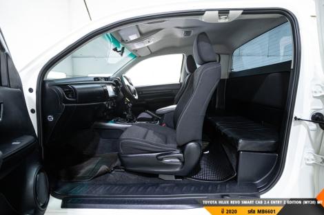 TOYOTA HILUX REVO SMART CAB  MT ปี 2020#11