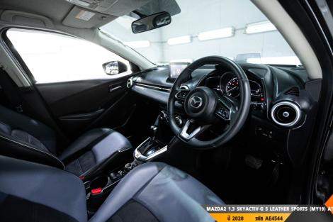 MAZDA 2  AT ปี 2020#1