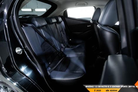 MAZDA 2  AT ปี 2020#8