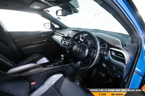 TOYOTA C-HR AT ปี 2021#2