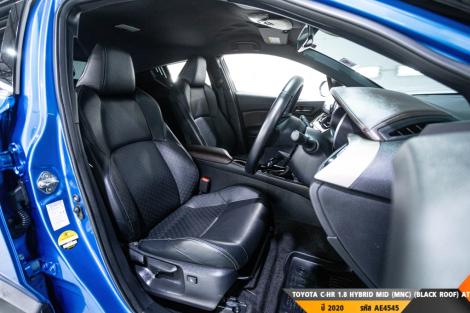 TOYOTA C-HR AT ปี 2021#7